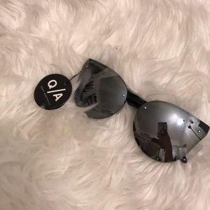 New Quay Australia trendy Mirrored Sunglasses